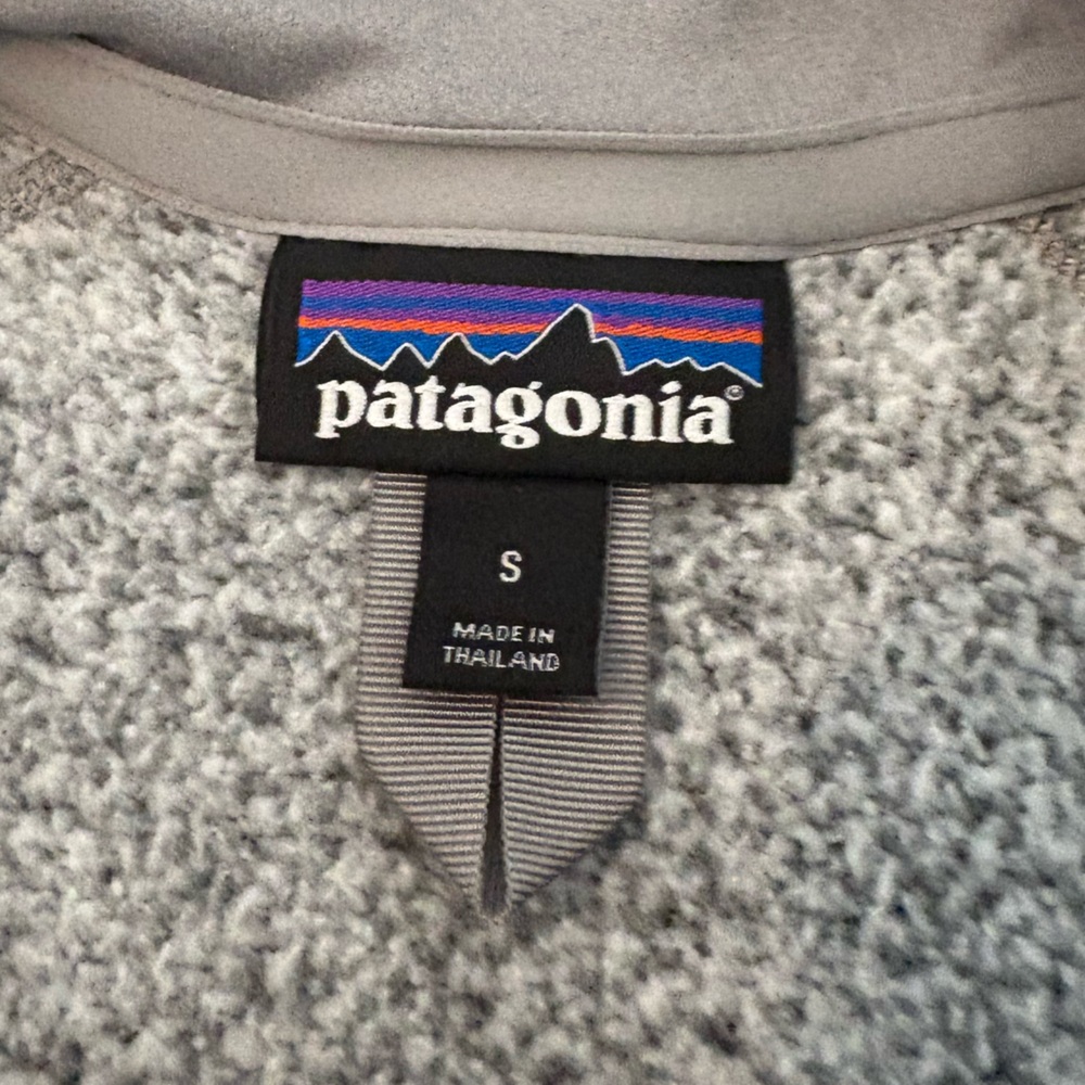 Rarely Worn Patagonia Better Sweater - Picture 5 of 16